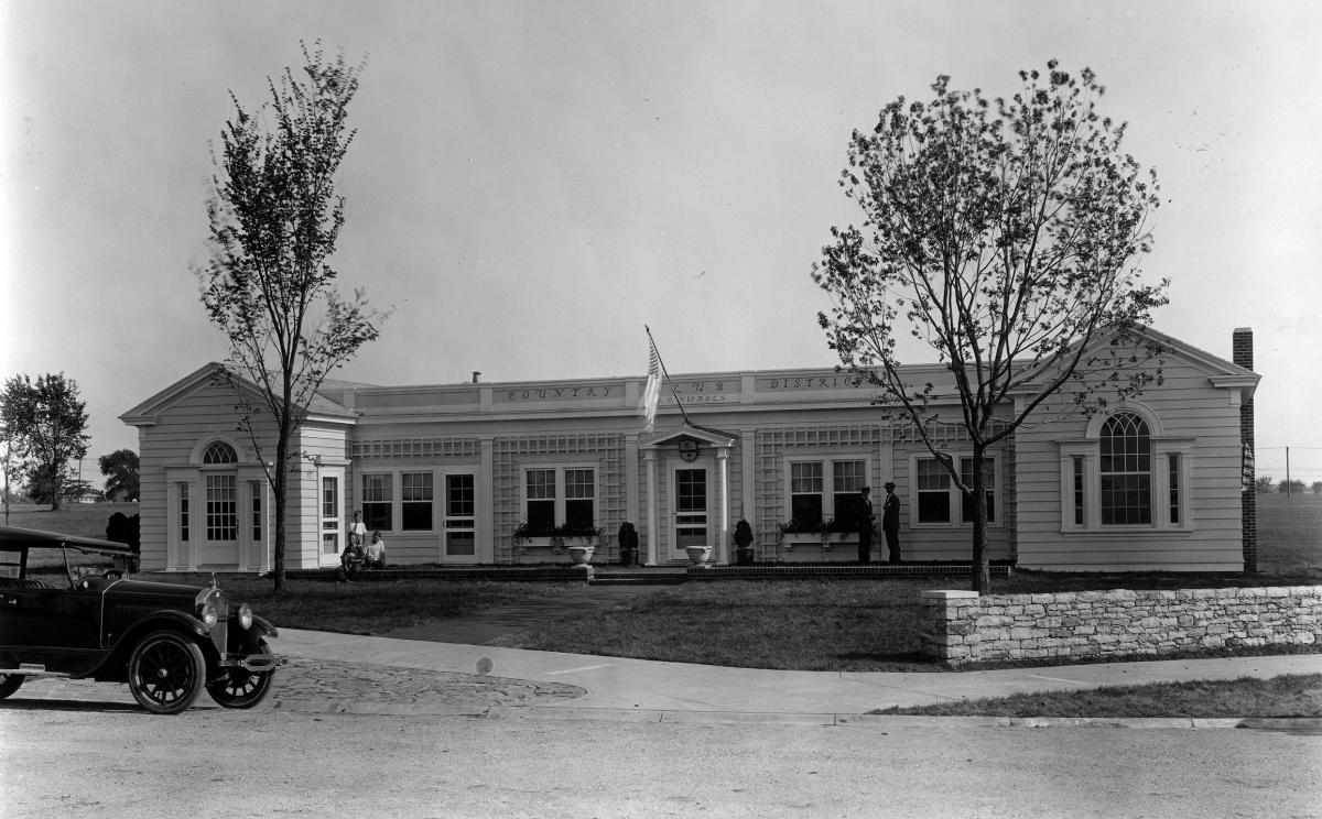 J.C. Nichols and the Country Club District Suburban Aesthetics and